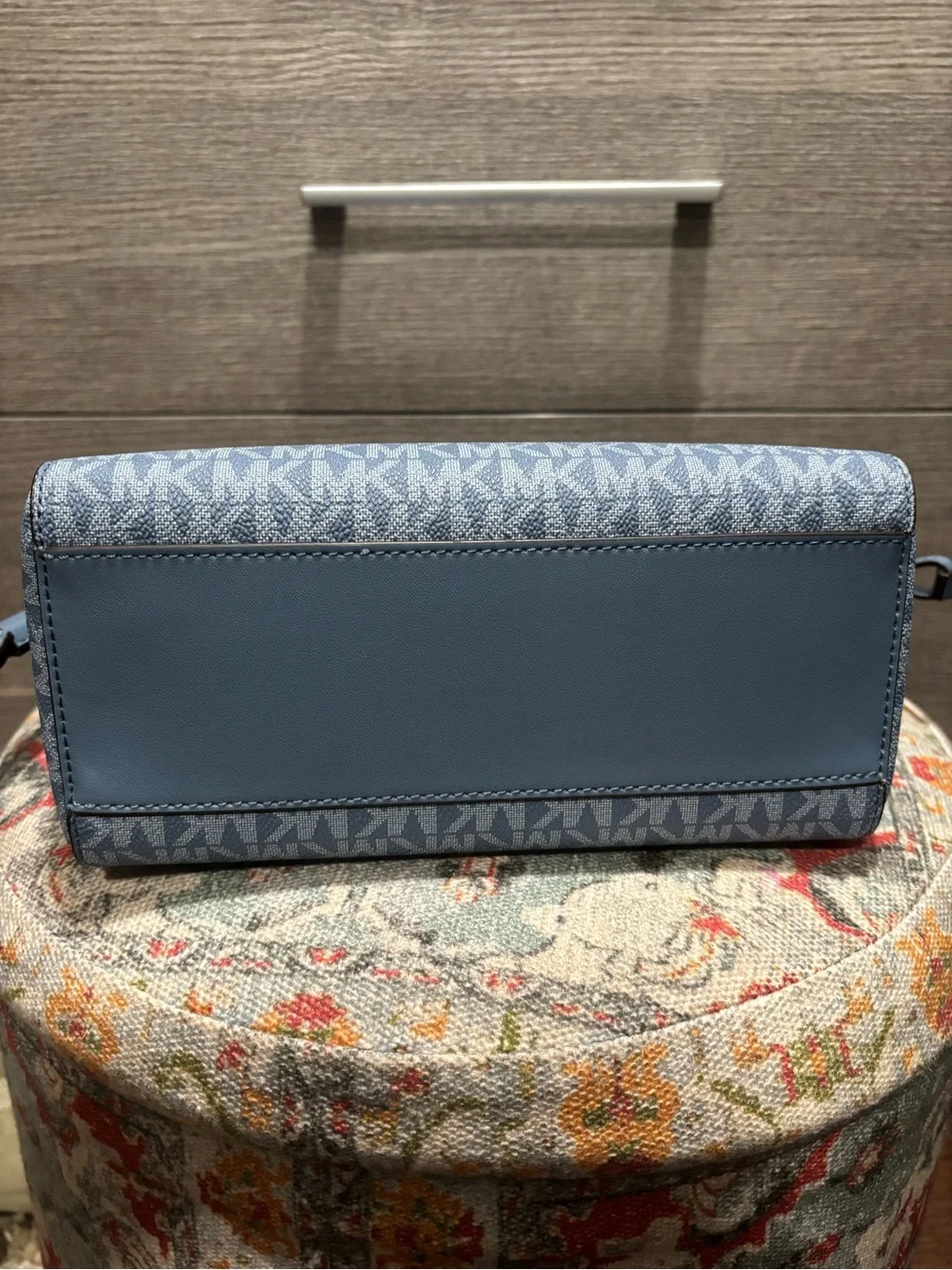 ✨ NWT Michael Kors Voyager Extra-Small Signature Logo Tote Bag - Denim Blue ✨